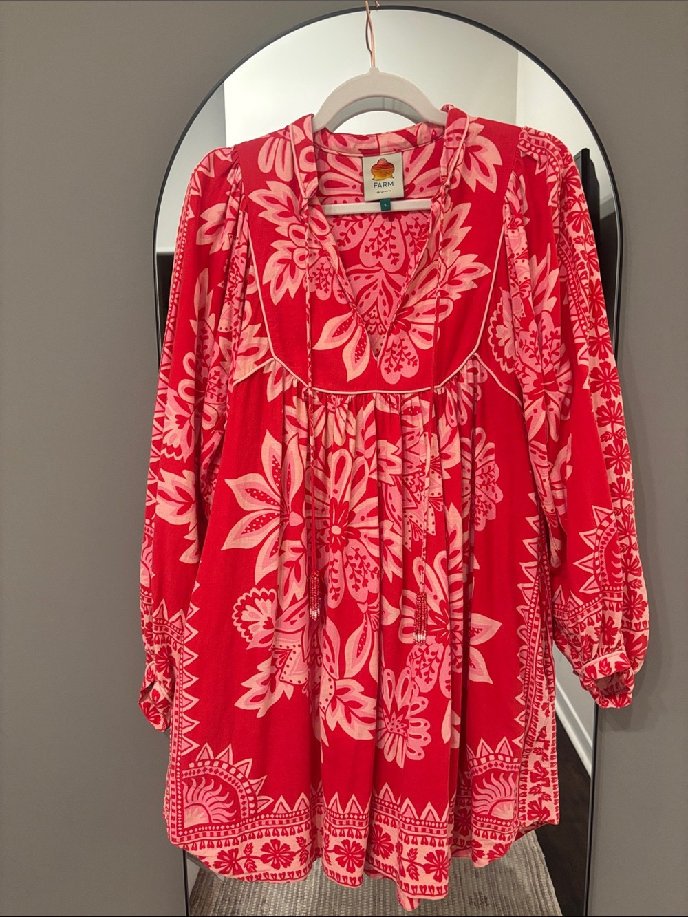 Farm Rio size small mini dress with long sleeves